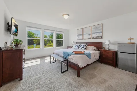 762 Stonegate Road Chanhassen MN 55317