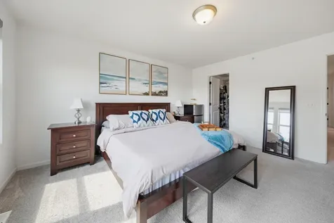 762 Stonegate Road Chanhassen MN 55317