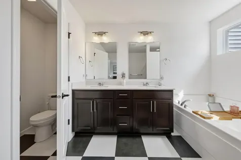 762 Stonegate Road Chanhassen MN 55317