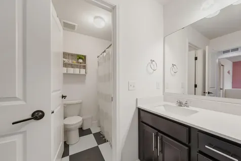 762 Stonegate Road Chanhassen MN 55317