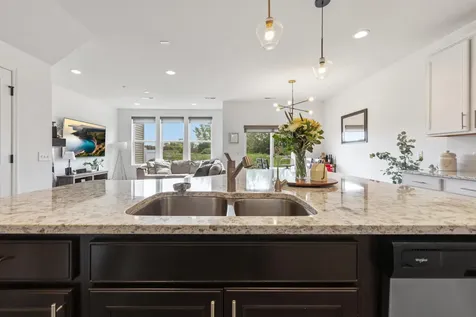 762 Stonegate Road Chanhassen MN 55317