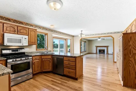 6980 137th Avenue NW Anoka MN 55303