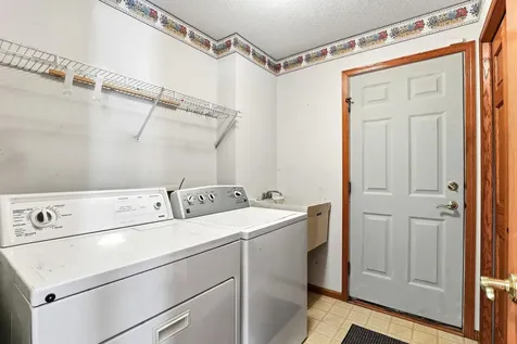 6980 137th Avenue NW Anoka MN 55303