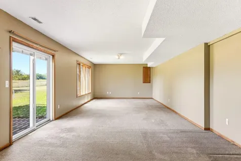 6980 137th Avenue NW Anoka MN 55303