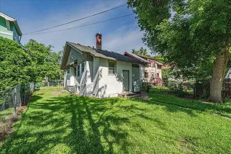 1710 N Newton Avenue N Minneapolis MN 55411