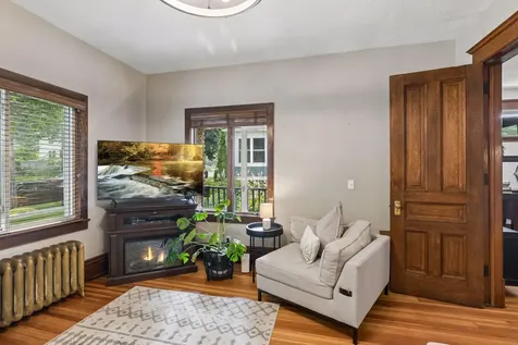657 Delaware Avenue Saint Paul MN 55107