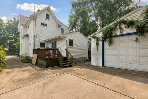 657 Delaware Avenue Saint Paul MN 55107