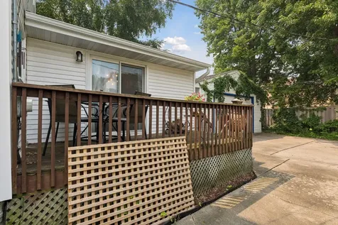 657 Delaware Avenue Saint Paul MN 55107
