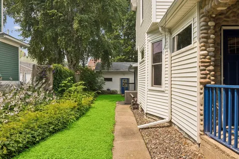 657 Delaware Avenue Saint Paul MN 55107