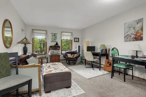 588 Selby Avenue Saint Paul MN 55102