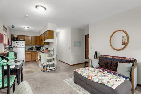 588 Selby Avenue Saint Paul MN 55102