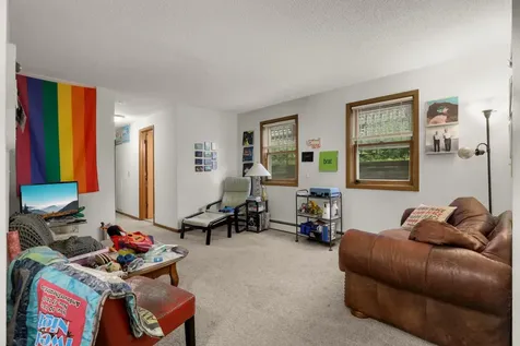 588 Selby Avenue Saint Paul MN 55102