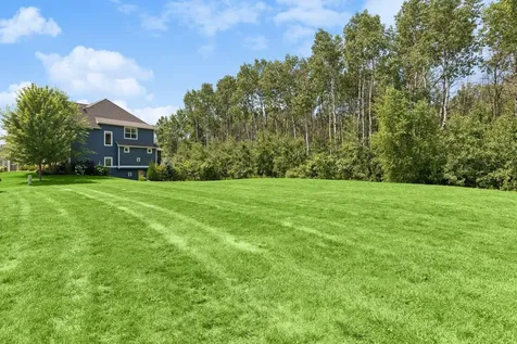 34 Rapp Farm Boulevard North Oaks MN 55127
