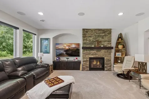 34 Rapp Farm Boulevard North Oaks MN 55127