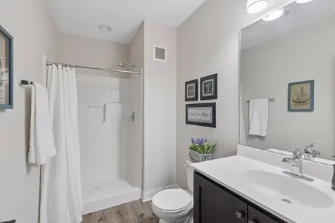 34 Rapp Farm Boulevard North Oaks MN 55127