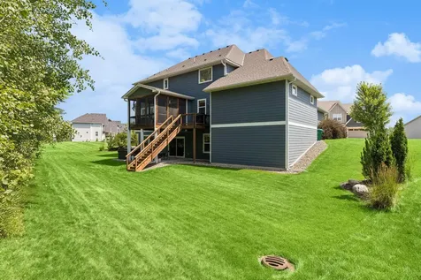 34 Rapp Farm Boulevard North Oaks MN 55127