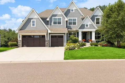 34 Rapp Farm Boulevard North Oaks MN 55127