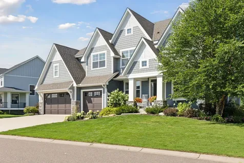 34 Rapp Farm Boulevard North Oaks MN 55127