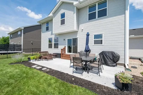 509 Waterford Place Waconia MN 55387