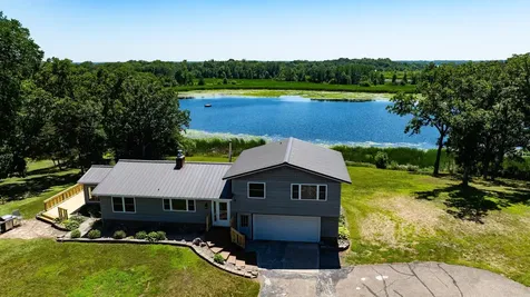 1307 County Road 44 South Haven MN 55382