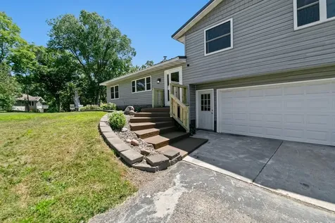 1307 County Road 44 South Haven MN 55382