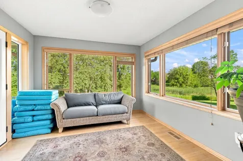627 3rd Street SW Delano MN 55328