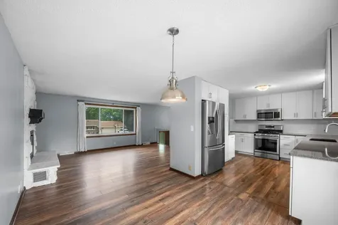 1561 15th Terrace NW New Brighton MN 55112