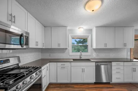 1561 15th Terrace NW New Brighton MN 55112