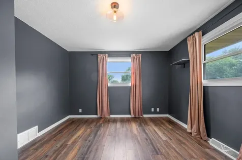 1561 15th Terrace NW New Brighton MN 55112
