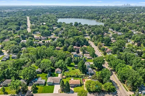 1561 15th Terrace NW New Brighton MN 55112