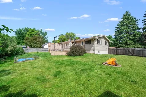 1561 15th Terrace NW New Brighton MN 55112