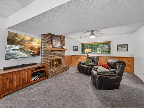 4881 Independence Street Maple Plain MN 55359
