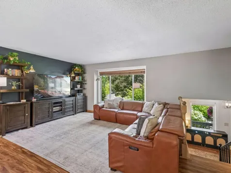 4881 Independence Street Maple Plain MN 55359