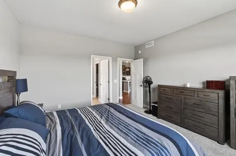6029 Idsen Avenue S Cottage Grove MN 55016