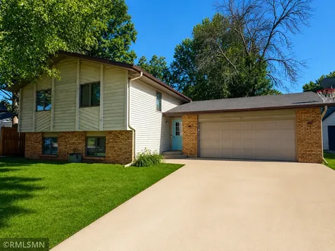 815 10th Street W Hastings MN 55033
