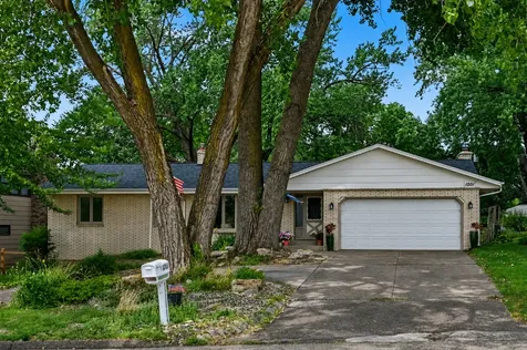 1201 County Road B2 W Roseville MN 55113