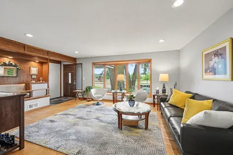 1201 County Road B2 W Roseville MN 55113