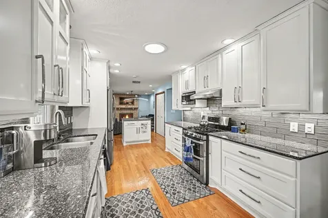 1201 County Road B2 W Roseville MN 55113