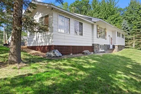 3097 325th Avenue NW Cambridge MN 55008