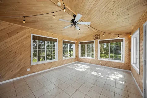 3097 325th Avenue NW Cambridge MN 55008