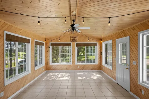 3097 325th Avenue NW Cambridge MN 55008
