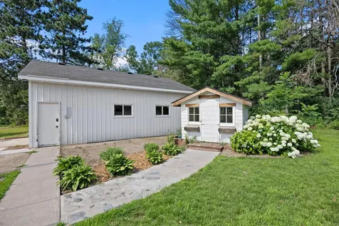 3097 325th Avenue NW Cambridge MN 55008