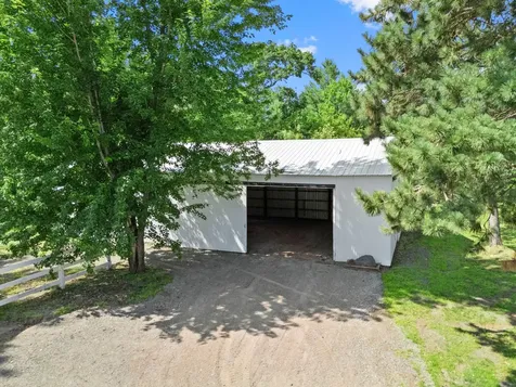 3097 325th Avenue NW Cambridge MN 55008