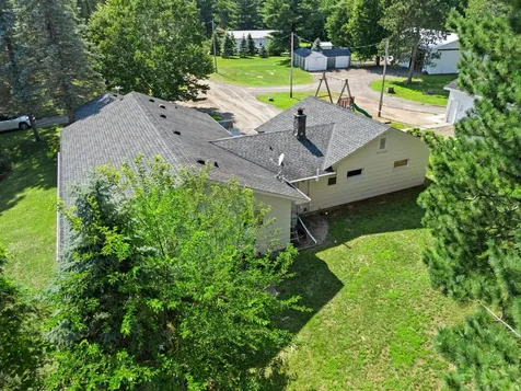 3097 325th Avenue NW Cambridge MN 55008