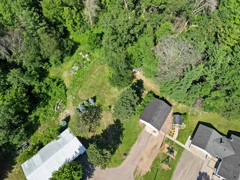 3097 325th Avenue NW Cambridge MN 55008