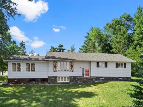 3097 325th Avenue NW Cambridge MN 55008