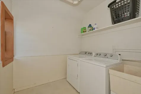 2114 E 6th Street Superior WI 54880