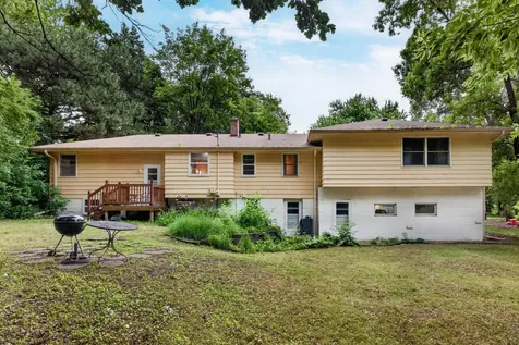 5690 Echo Excelsior MN 55331