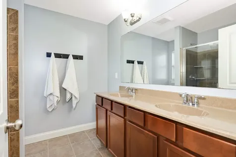11779 Harvest Path Woodbury MN 55129