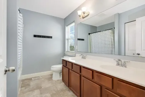 11779 Harvest Path Woodbury MN 55129